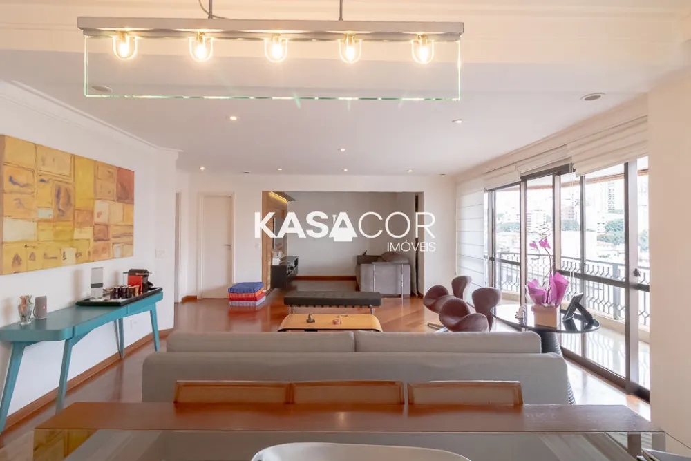 Apartamento, 3 quartos, 158 m² - Foto 2