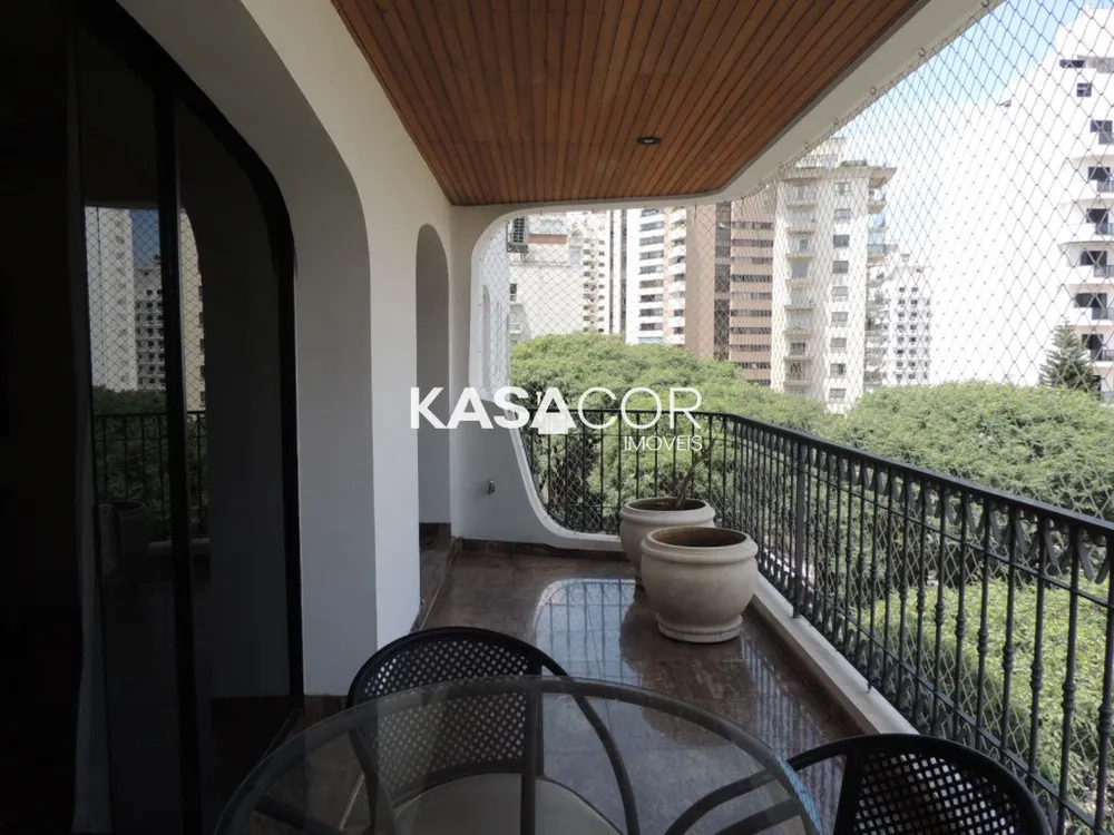 Apartamento, 3 quartos, 288 m² - Foto 2