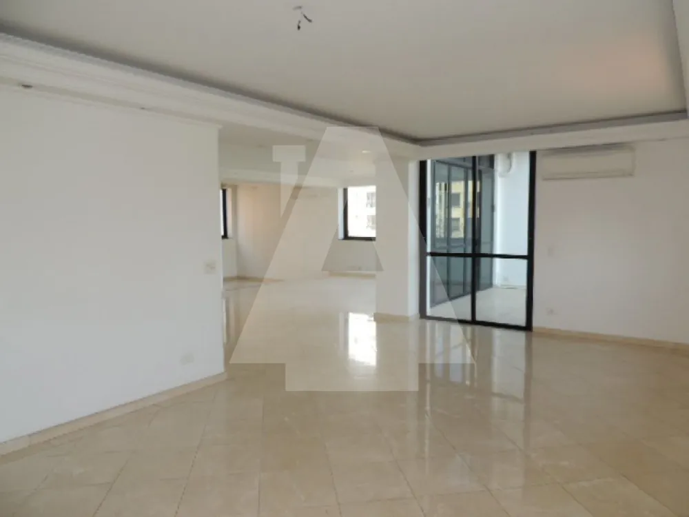 Apartamento, 3 quartos, 300 m² - Foto 1