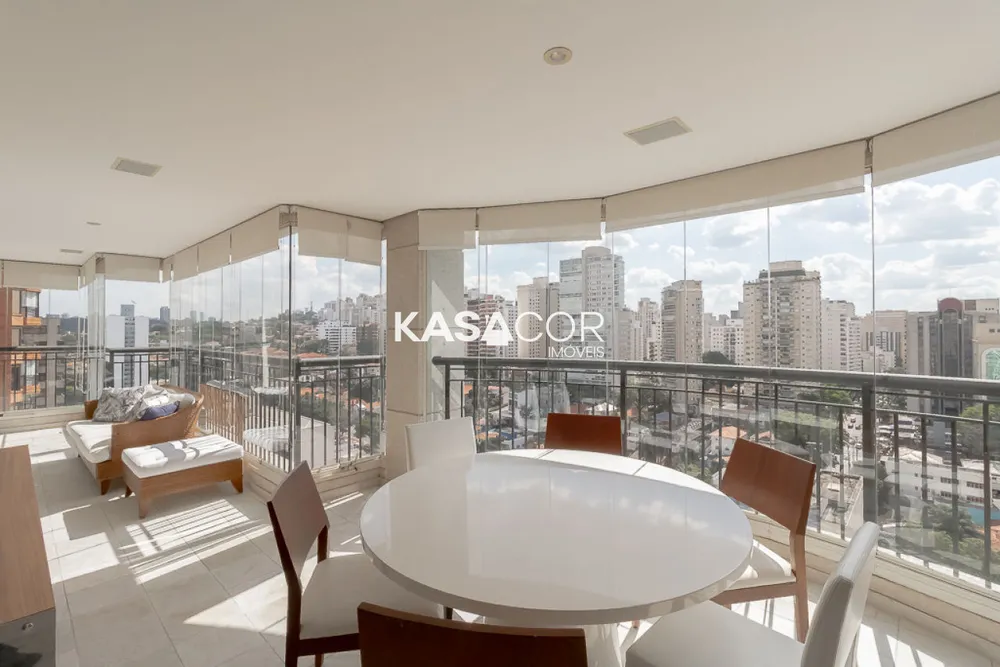 Apartamento, 4 quartos, 240 m² - Foto 1