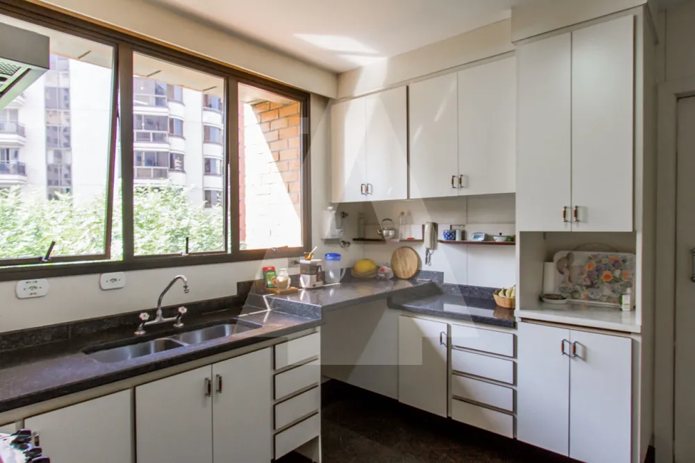 Apartamento, 3 quartos, 260 m² - Foto 8