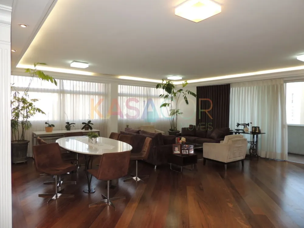 Apartamento, 4 quartos, 240 m² - Foto 1