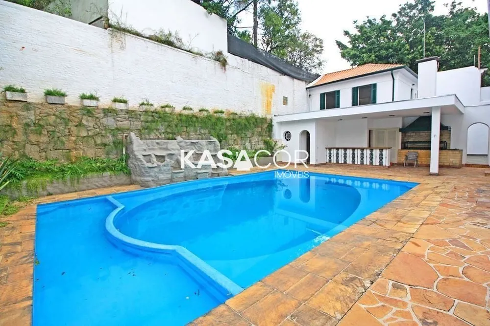 Sobrado, 3 quartos, 530 m² - Foto 1