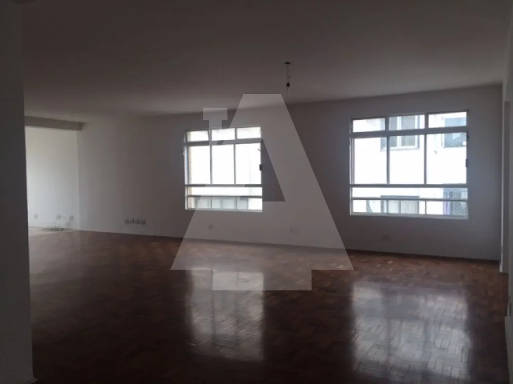 Apartamento, 3 quartos, 240 m² - Foto 1