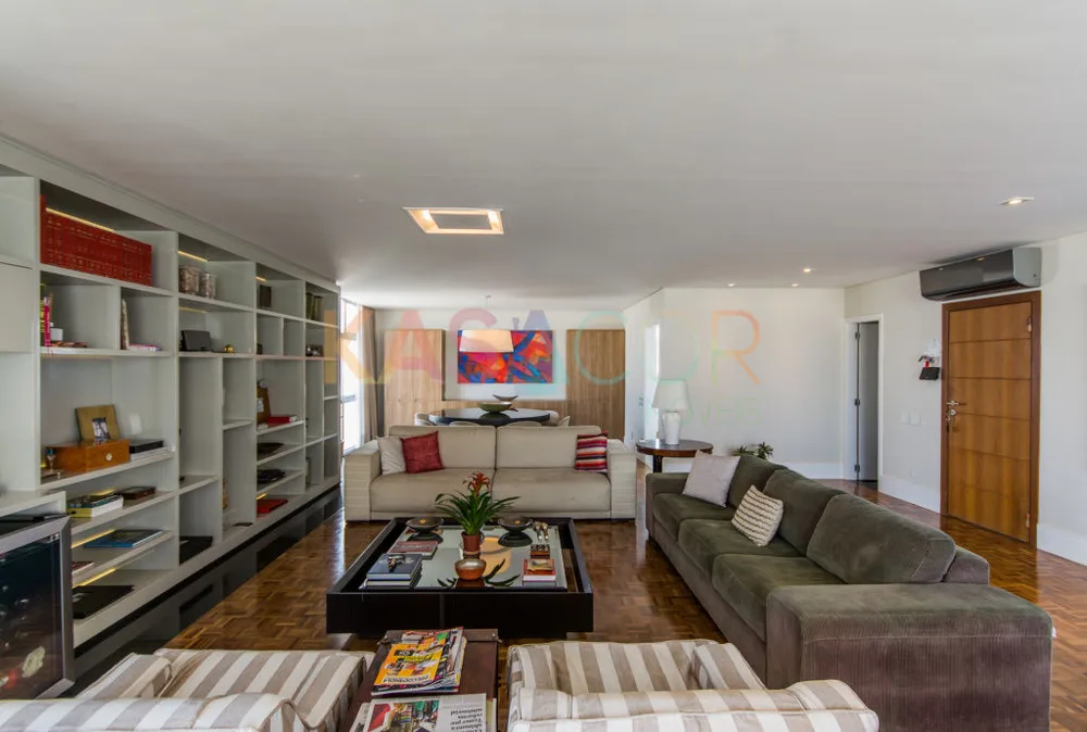 Apartamento, 3 quartos, 280 m² - Foto 1