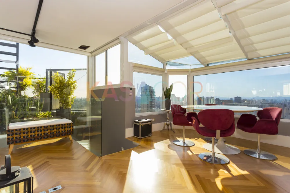 Cobertura, 3 quartos, 261 m² - Foto 1