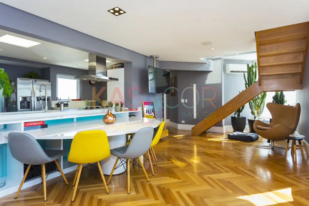 Cobertura, 3 quartos, 261 m² - Foto 3