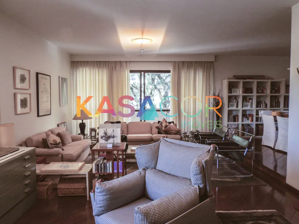 Apartamento, 4 quartos, 220 m² - Foto 1