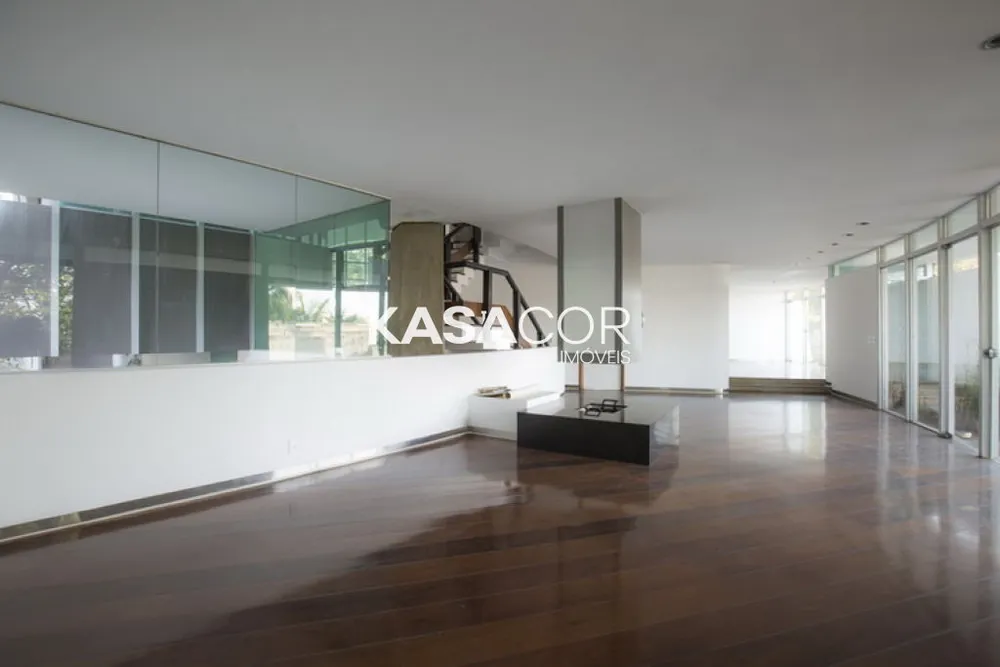 Sobrado, 4 quartos, 742 m² - Foto 2