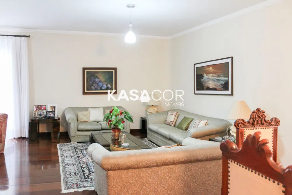 Apartamento, 3 quartos, 196 m² - Foto 2