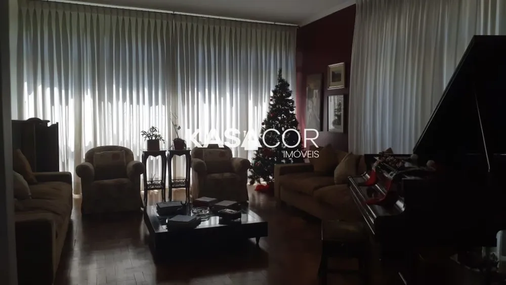 Apartamento, 4 quartos, 240 m² - Foto 1