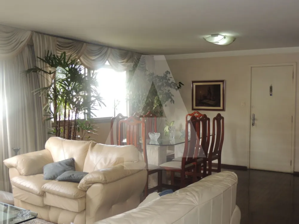 Apartamento, 3 quartos, 160 m² - Foto 1