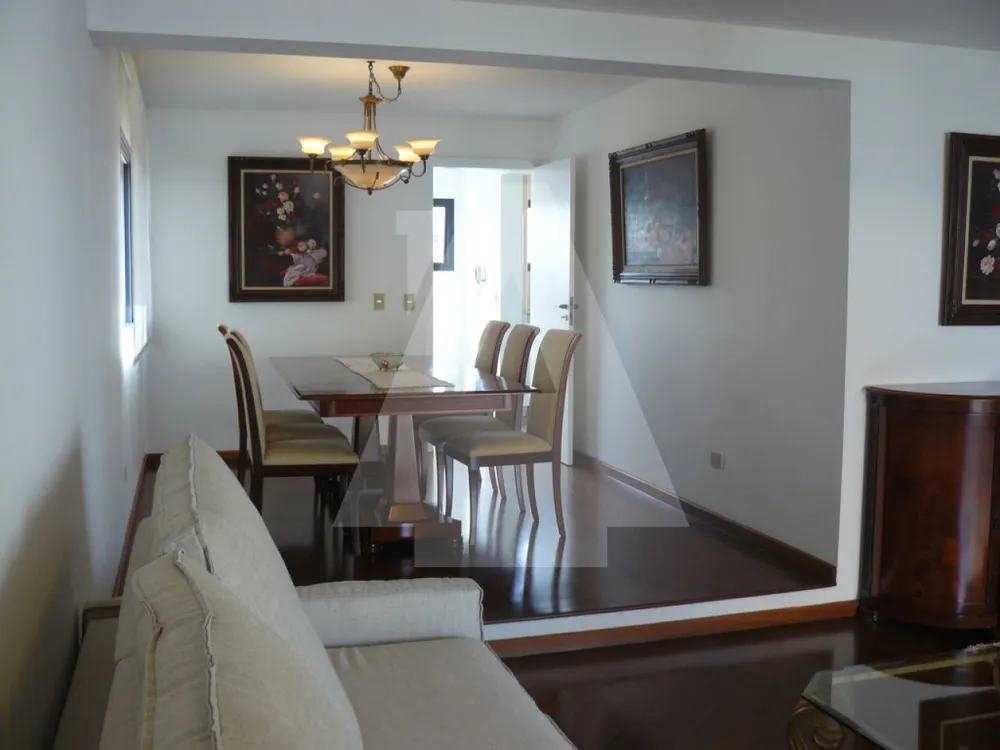 Apartamento, 3 quartos, 244 m² - Foto 2