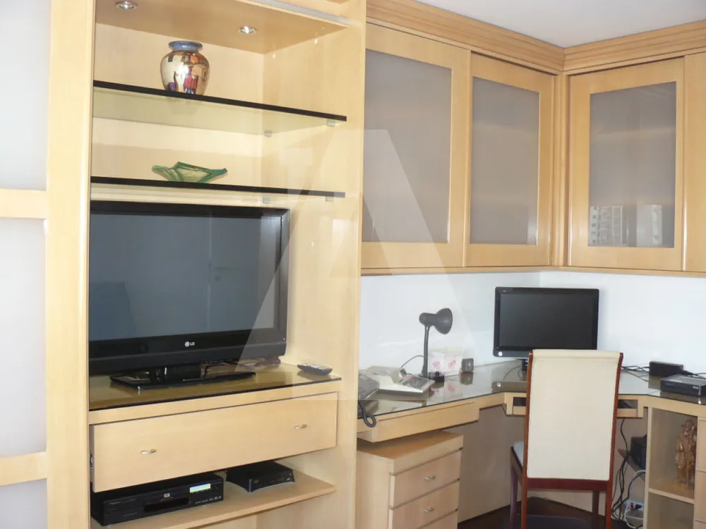 Apartamento, 3 quartos, 244 m² - Foto 5