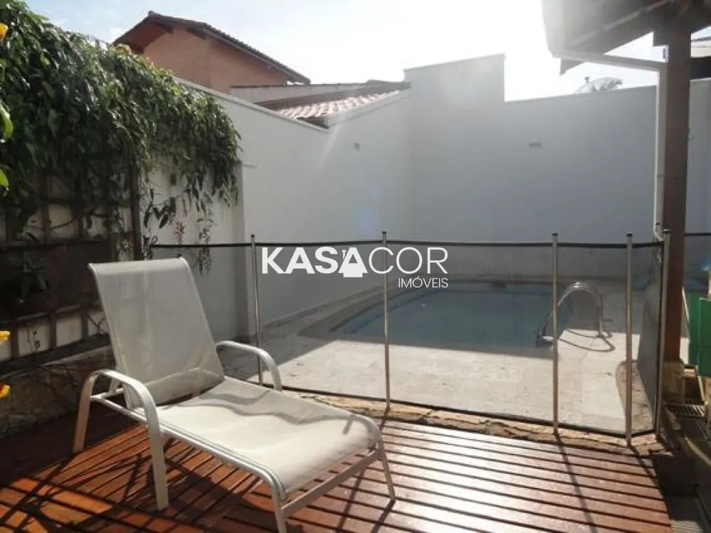 Sobrado, 6 quartos, 308 m² - Foto 3