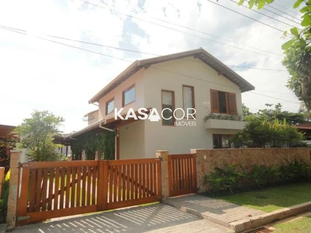 Sobrado, 6 quartos, 308 m² - Foto 2