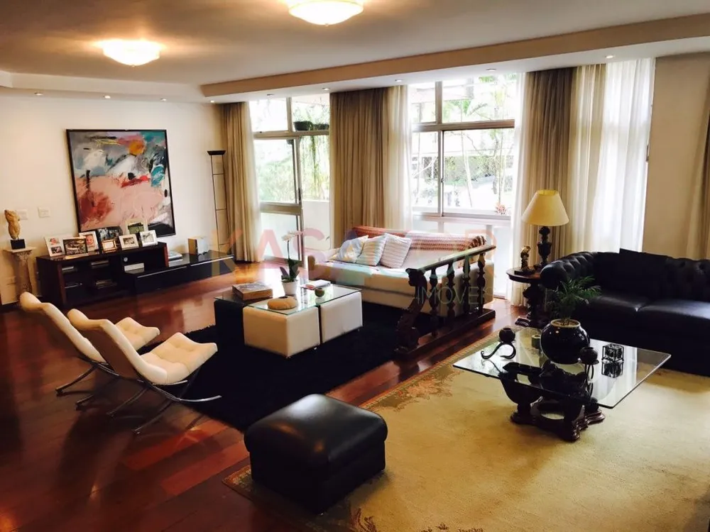 Apartamento, 3 quartos, 270 m² - Foto 2