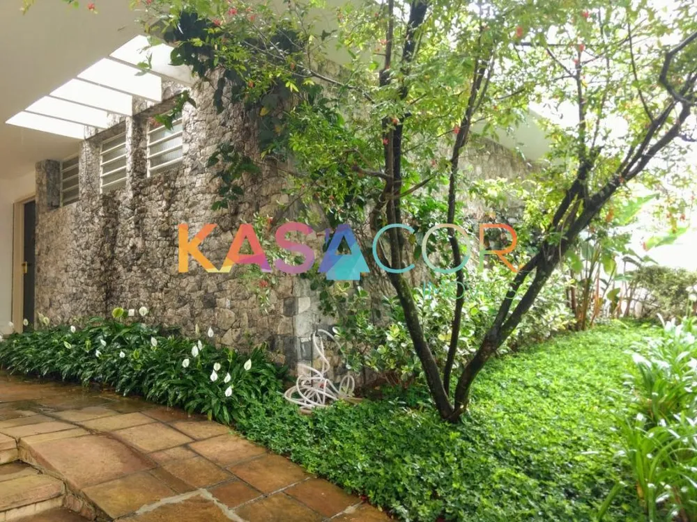 Sobrado, 3 quartos, 240 m² - Foto 1