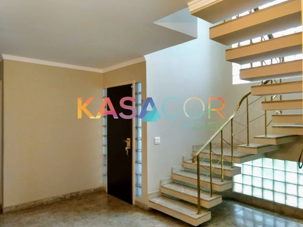Sobrado, 3 quartos, 240 m² - Foto 3