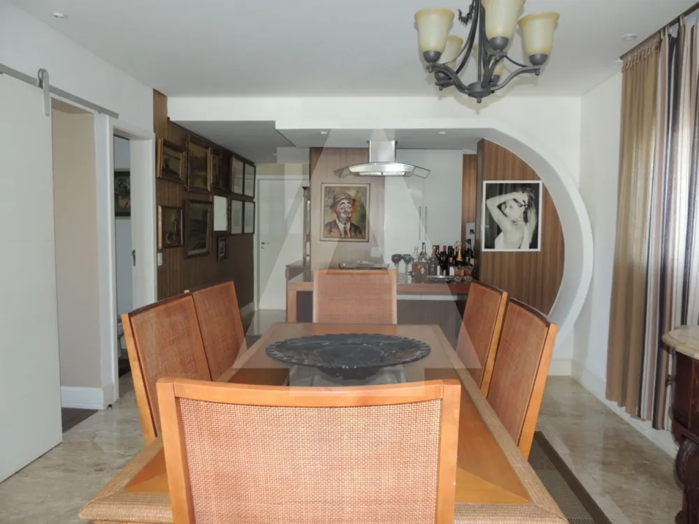 Apartamento, 3 quartos, 200 m² - Foto 2