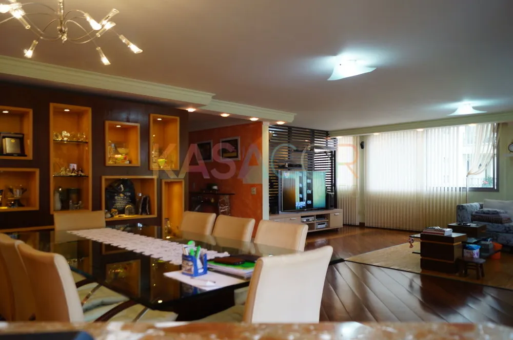 Apartamento, 3 quartos, 230 m² - Foto 1