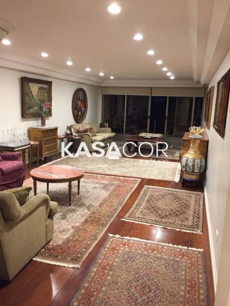 Apartamento, 3 quartos, 190 m² - Foto 1