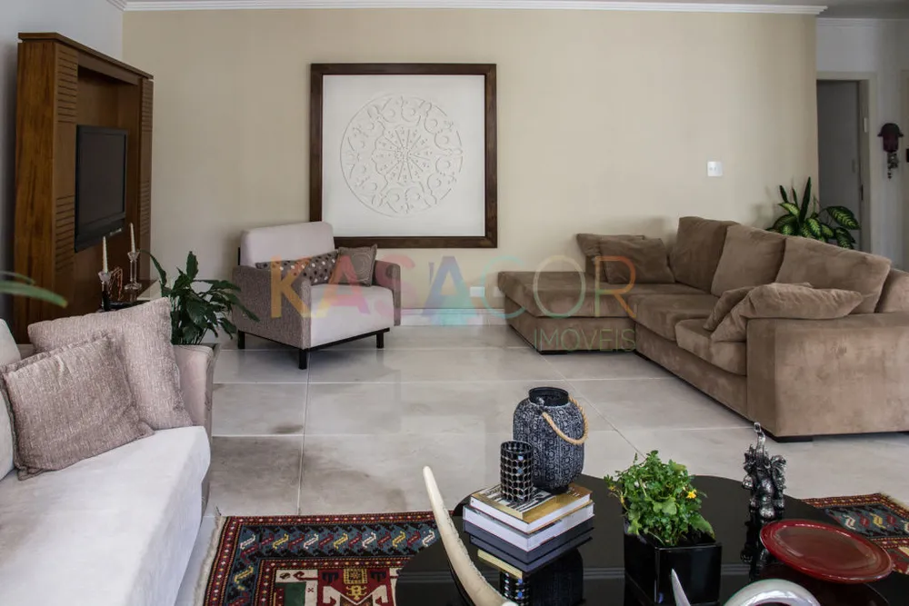 Apartamento, 3 quartos, 240 m² - Foto 5