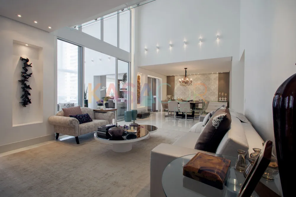 Apartamento, 4 quartos, 307 m² - Foto 1