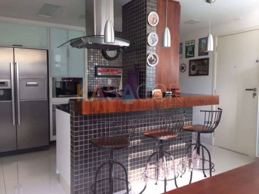 Apartamento, 3 quartos, 100 m² - Foto 1
