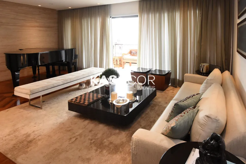 Apartamento, 4 quartos, 198 m² - Foto 1