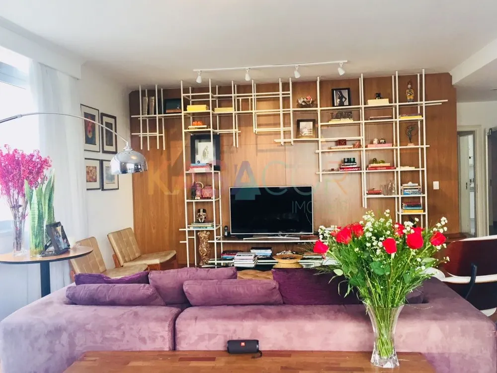 Apartamento, 3 quartos, 226 m² - Foto 2
