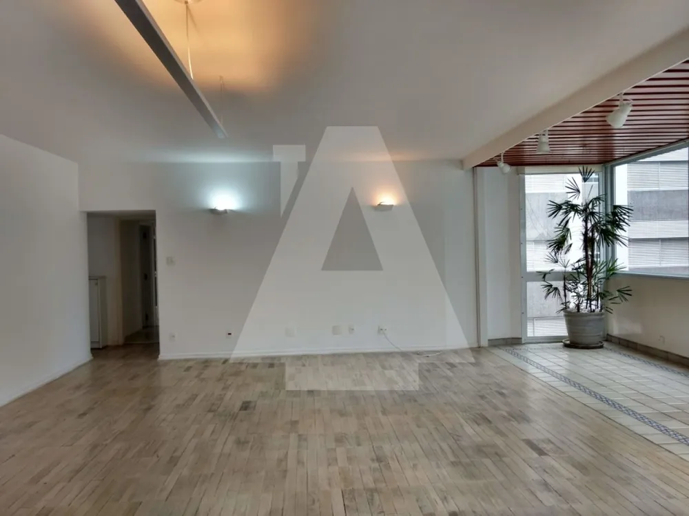 Apartamento, 3 quartos, 210 m² - Foto 2
