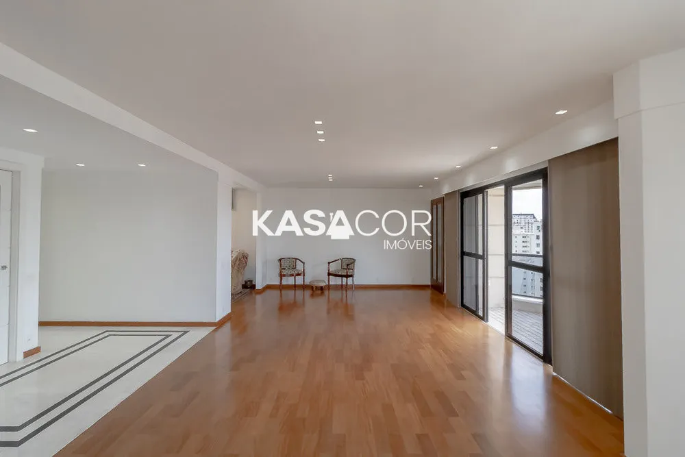Apartamento, 3 quartos, 180 m² - Foto 1