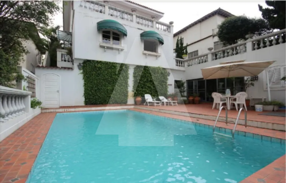 Sobrado, 4 quartos, 900 m² - Foto 1
