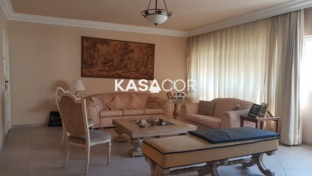 Apartamento, 3 quartos, 210 m² - Foto 2