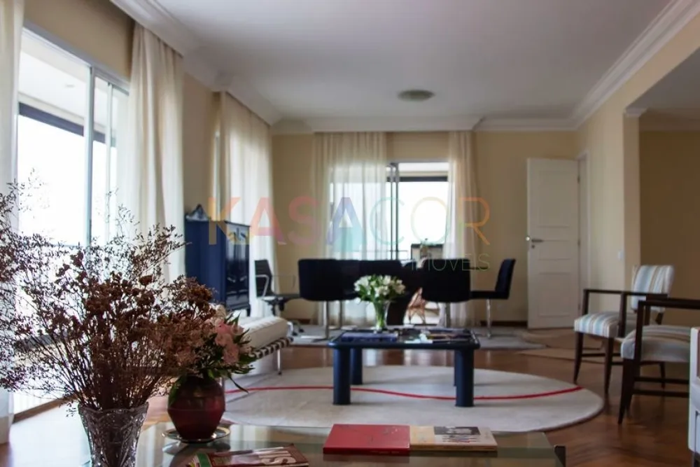 Apartamento, 4 quartos, 226 m² - Foto 1