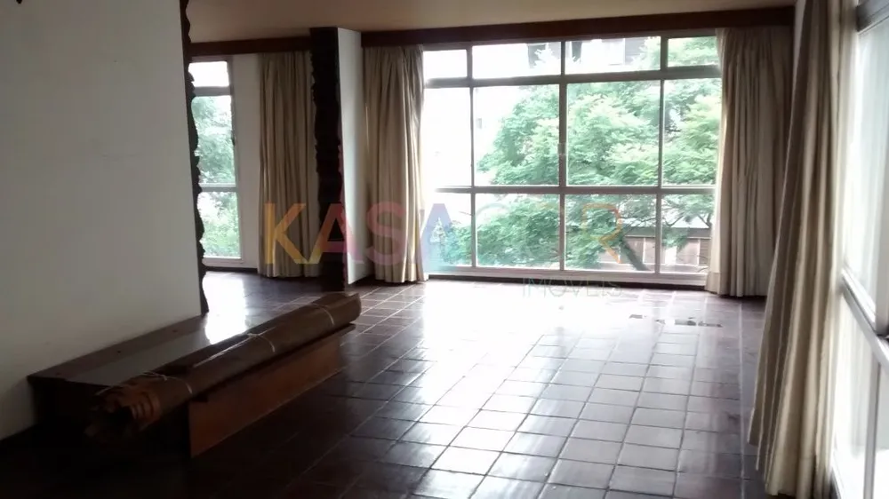 Apartamento, 3 quartos, 260 m² - Foto 2