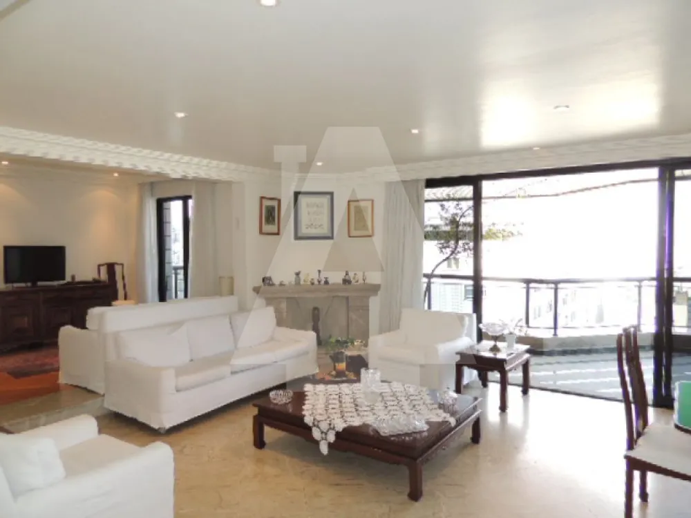 Apartamento, 3 quartos, 245 m² - Foto 1