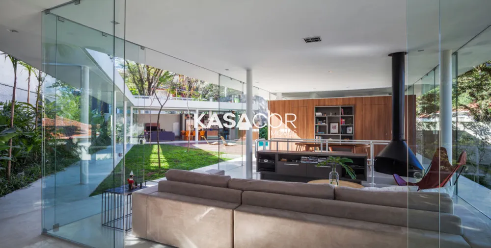 Sobrado, 4 quartos, 473 m² - Foto 1