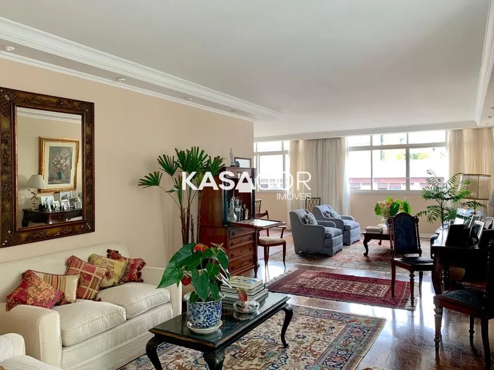 Apartamento, 3 quartos, 230 m² - Foto 1