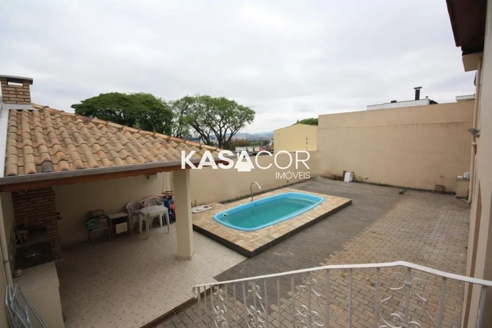 Casa, 5 quartos, 219 m² - Foto 6
