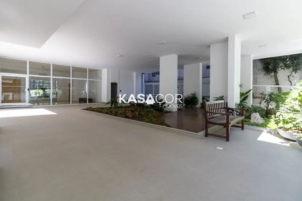 Apartamento, 3 quartos, 240 m² - Foto 2