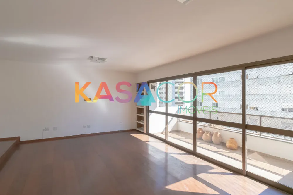 Apartamento, 4 quartos, 220 m² - Foto 1