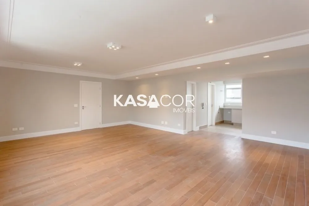 Apartamento, 3 quartos, 135 m² - Foto 2
