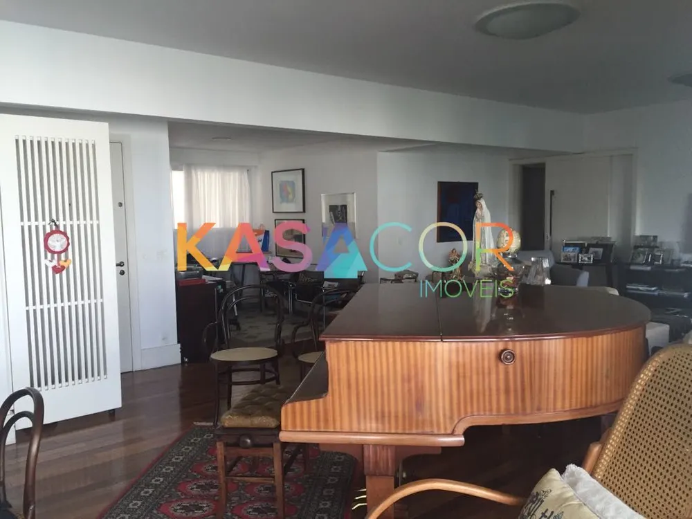 Apartamento, 3 quartos, 230 m² - Foto 2
