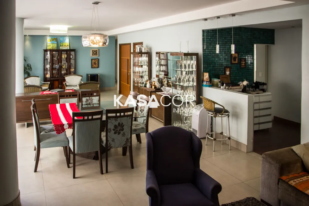 Apartamento, 4 quartos, 212 m² - Foto 1