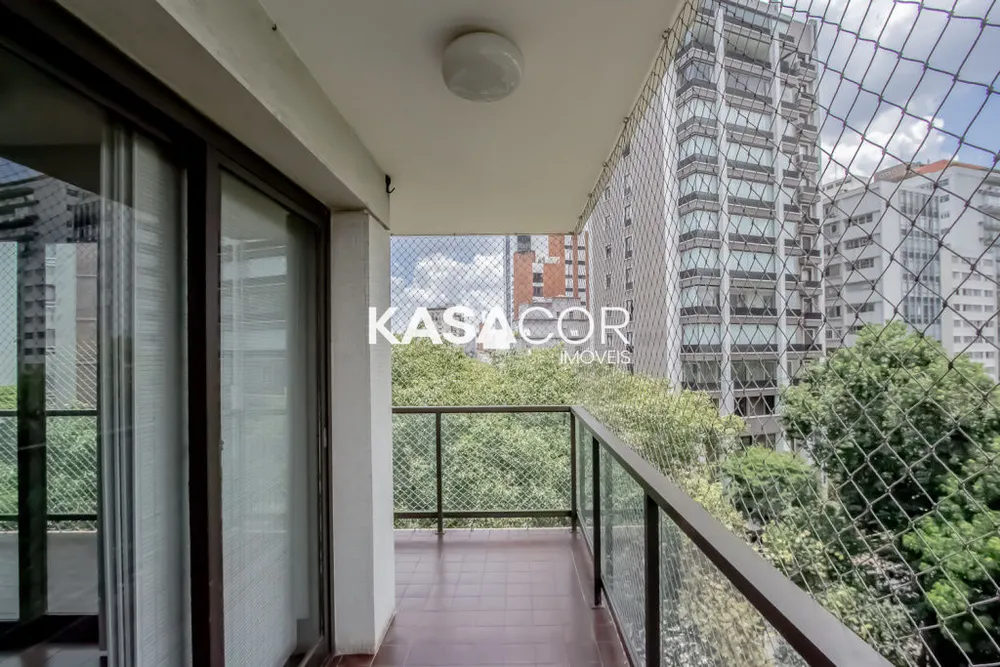Apartamento, 3 quartos, 232 m² - Foto 1