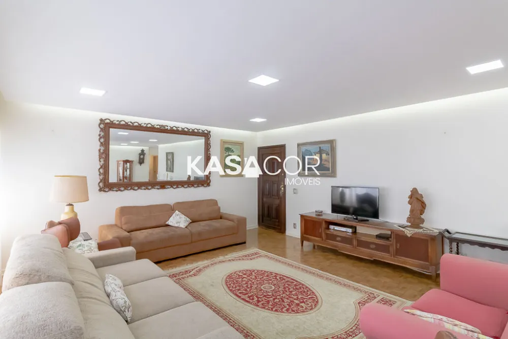 Apartamento, 3 quartos, 206 m² - Foto 1