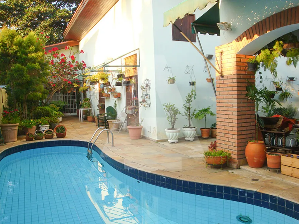 Casa, 3 quartos, 223 m² - Foto 2
