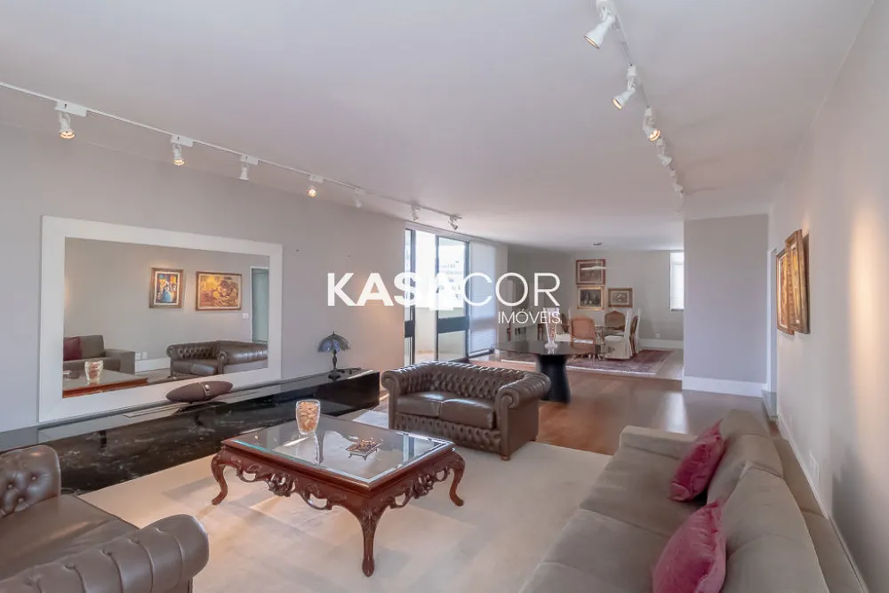 Apartamento, 3 quartos, 330 m² - Foto 2